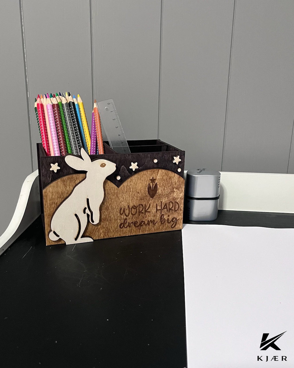 Skrivebordsoppbevaring til barn - kanin 1
