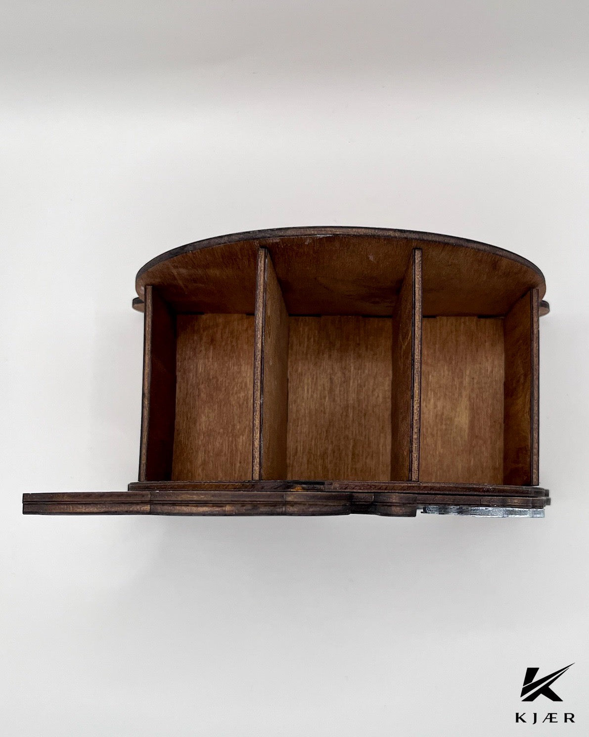 Skrivebordsoppbevaring til barn - elefant